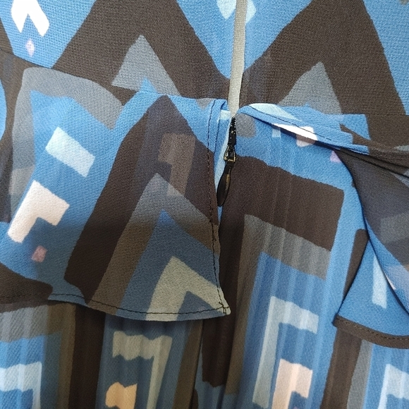 CLUB Monaco Gostanzah Maxi Dress Size 4 - Picture 7 of 15